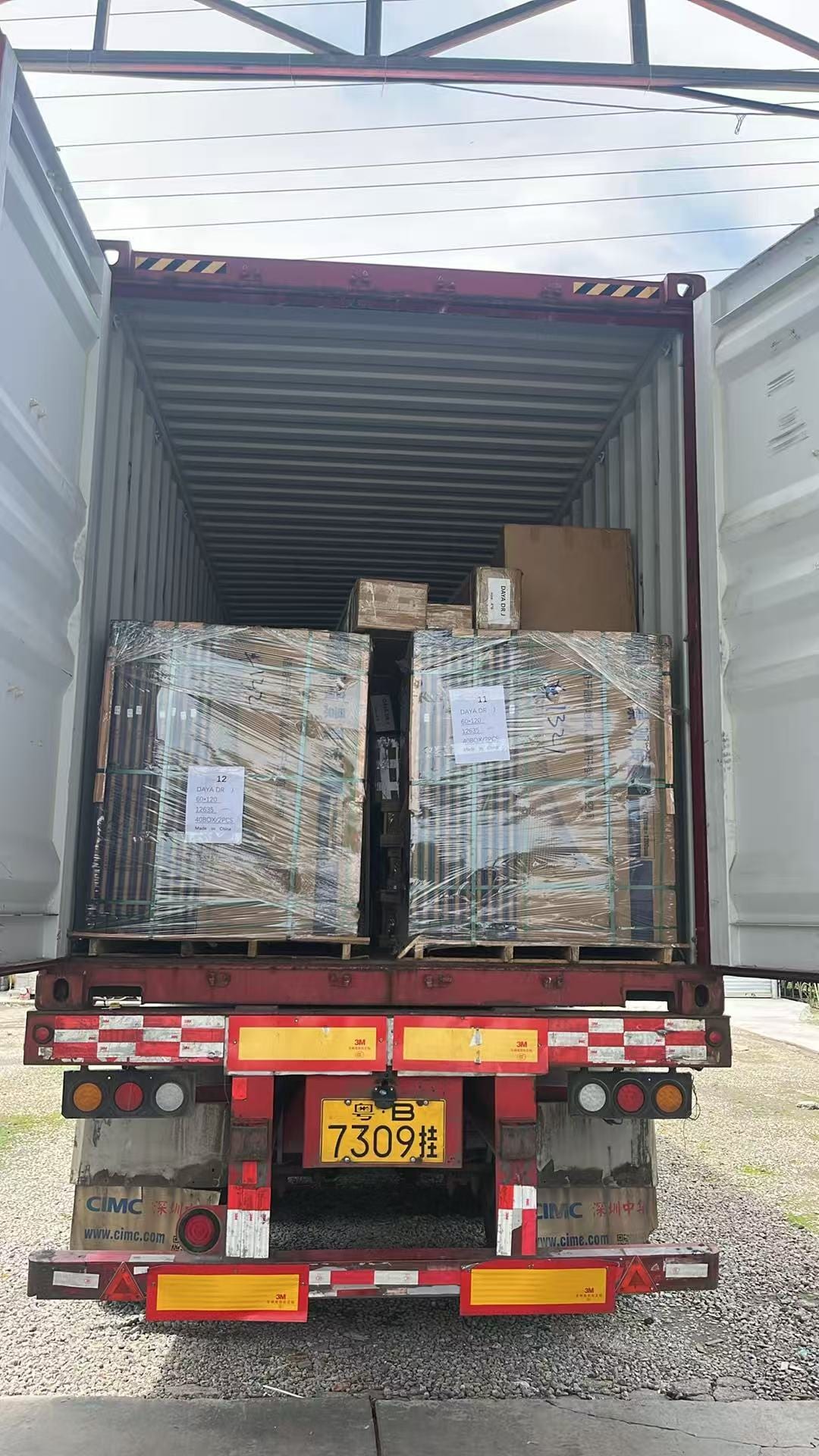 Furniture DDP to Germany